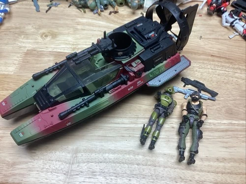 2009 GI Joe Rise Of Cobra STING RAIDER (JUNGLE ASSAULT) Copperhead With Figures