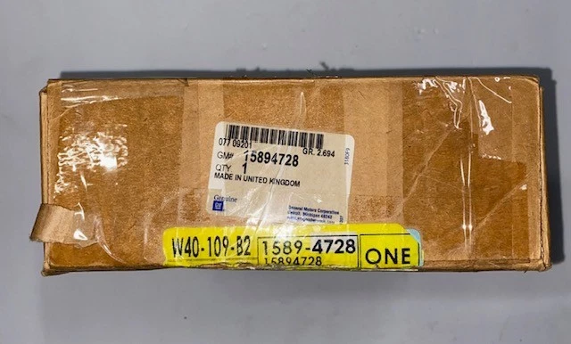 Placa de circuito de lámpara trasera lateral derecha Chevy 1997-2005 nueva original OEM, P/N 15894728 Foto 4 de 4