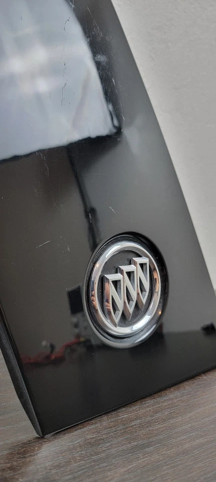 13-17 BUICK ENCLAVE 原始设备制造商黑色铬制后左驱动 LH 车窗模塑装饰 — 第 2/4 张图片