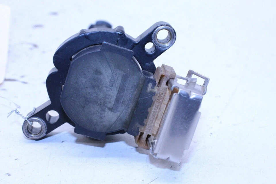 Bobina de ignição BMW 323i 325i 328i 330i 525i 528i 540i 740i X5 Z3 M3 M5 usada pelo fabricante de equipamento original - Imagem 2 de 4