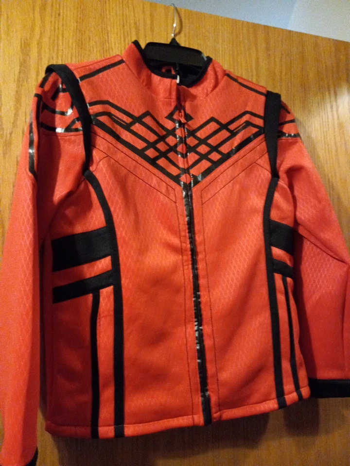 Chaqueta Shang-Chi Disney Marvel La Leyenda de los Diez Anillos Talla 11/12 Foto 2 de 4