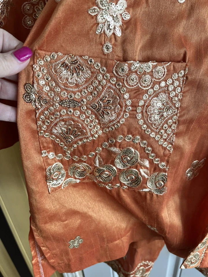 Pantalón Top Indio Paquistaní Uso Formal Naranja Dorado Lentejuelas Bordado Floral Usado en Excelente Condición Foto 4 de 4