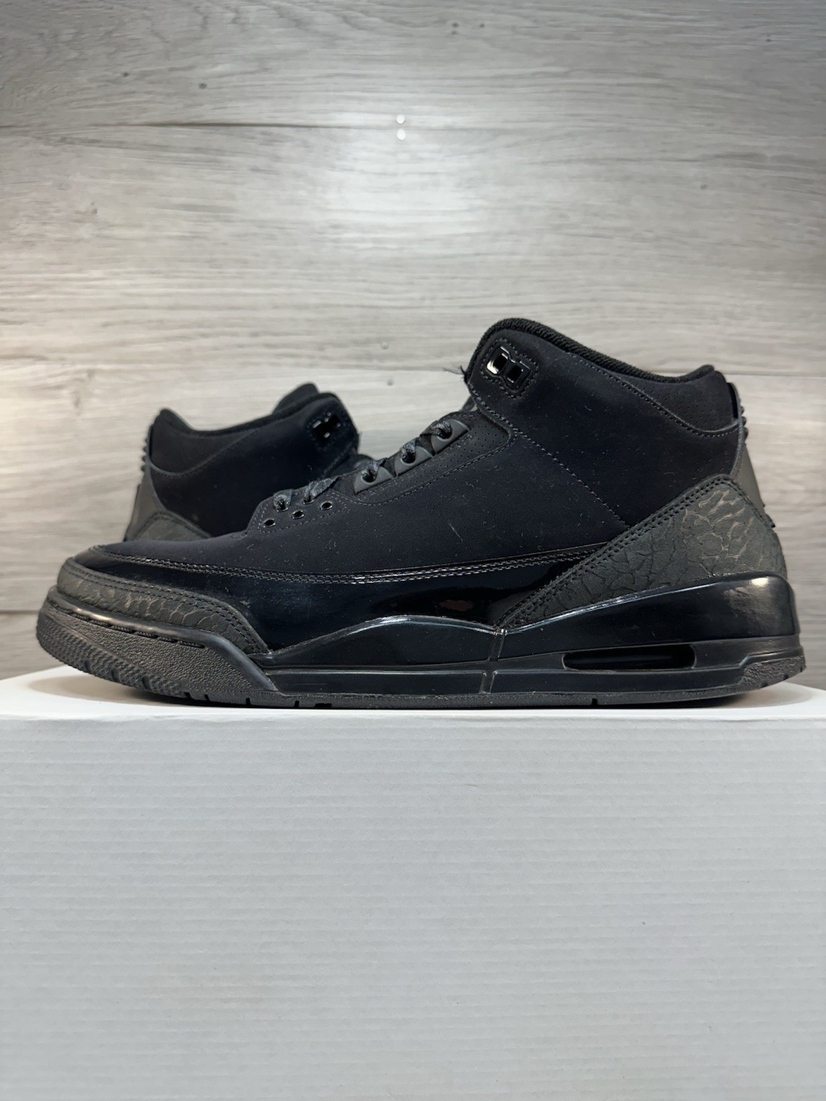 Air Jordan 3 Retro Black Cat 2025 - Size 11