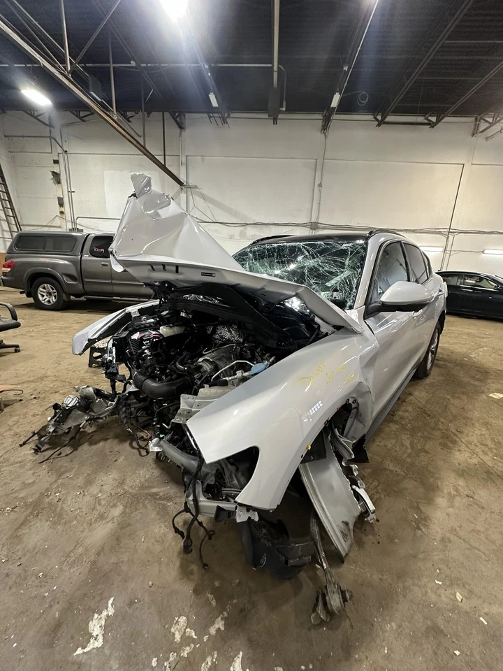 Used Front Center Interior Rear View Mirror fits: 2022 Alfa romeo Stelvio automa - Imagem 4 de 4