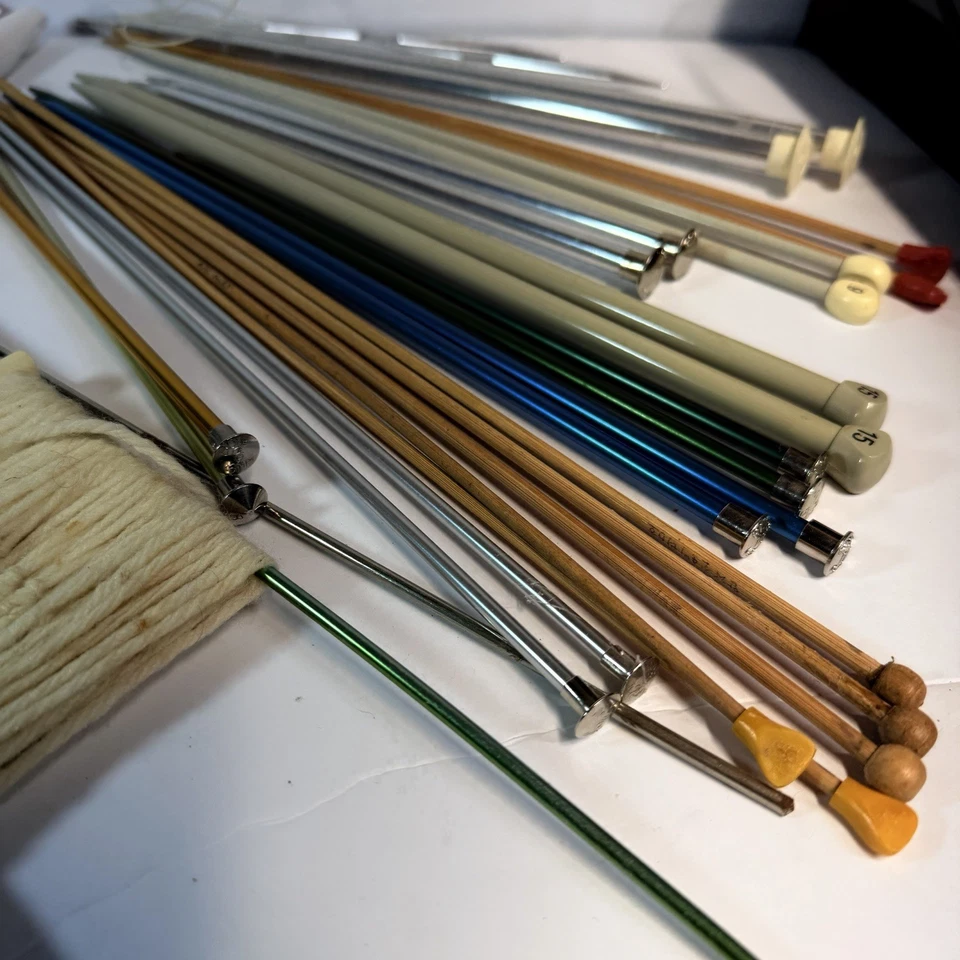 Ganchos de ganchillo agujas de tejer Bates Boye madera aluminio plástico acero lote mixto Foto 4 de 4