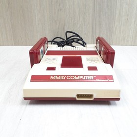 Nintendo Famicom Console in box  with 10 games Japanese Family Computer CIB