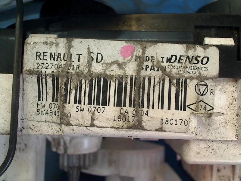 MANEJO AIRE ACONDICIONADO PANEL CONTROL AC RENAULT CLIO IV (5R) 2017 5R5841100 Foto 4 de 4