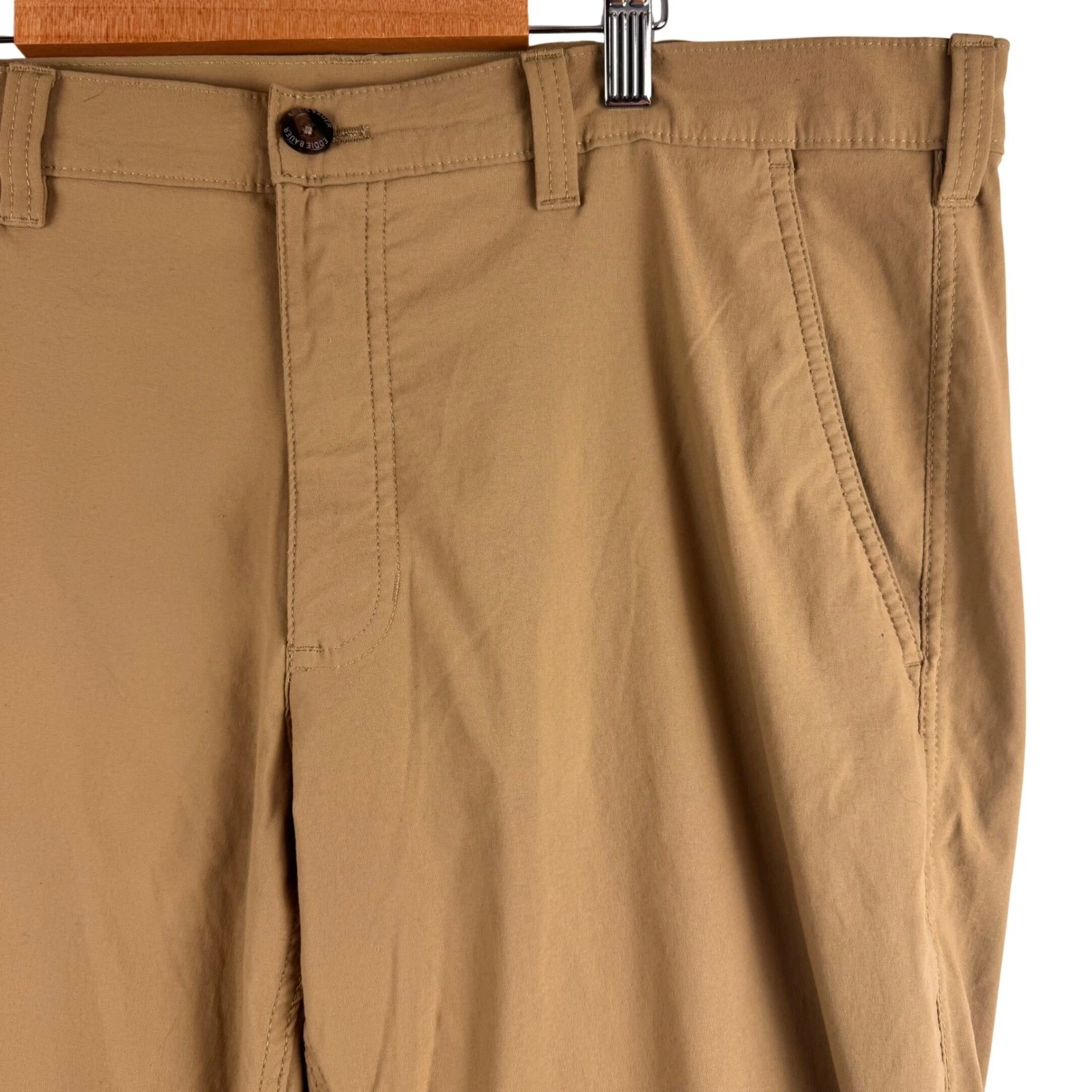 Eddie Bauer Horizon Guide Chino Pants Men 38x32 Tan Stretch Hiking Travel 0391
Opens in a new window