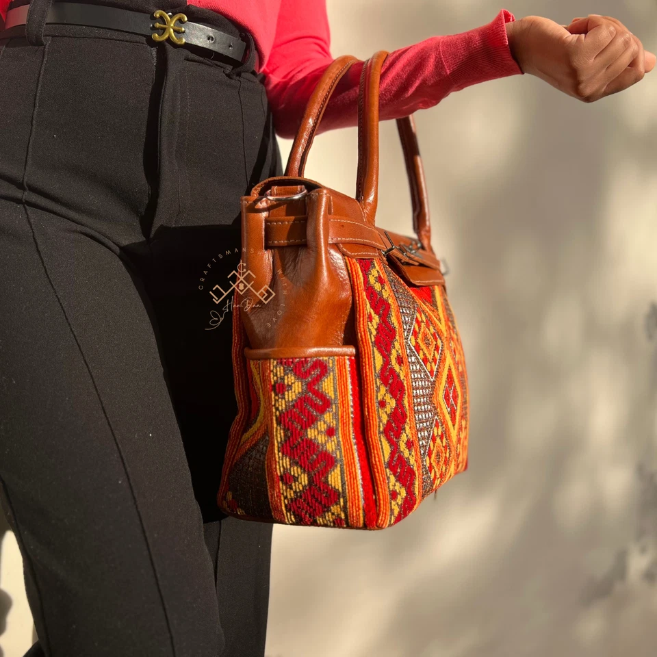 Medium Genuine Leather Shoulder Bag – Brown Leather & Orange Kilim Carpet Design - Image 2 of 4