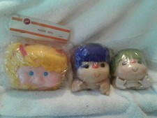3 VINTAGE DOLL HEAD/HANDS plastic/rubber yarn hair diff col plastic eye inserts