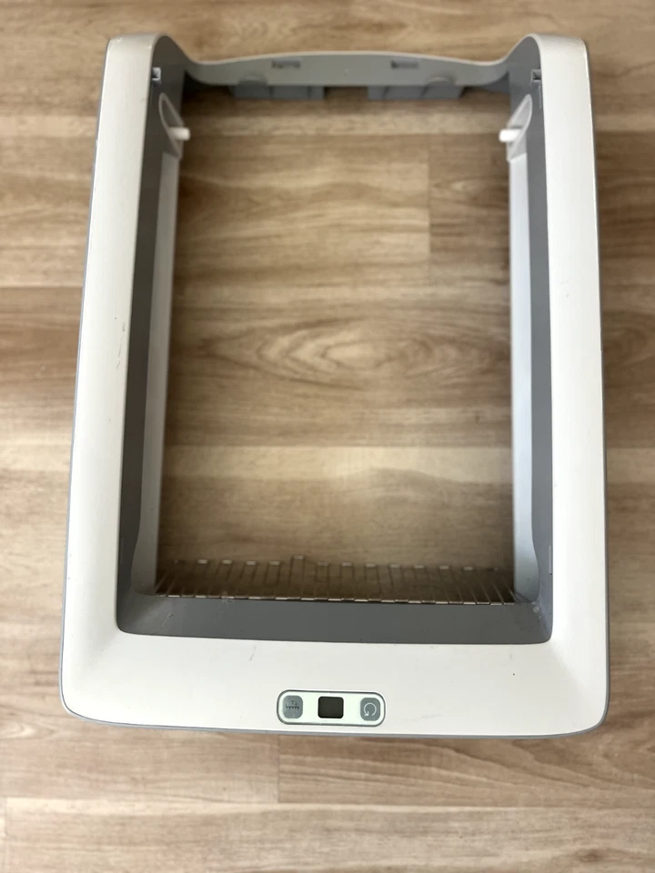 ScoopFree Crystal Classic Self-Cleaning Litter Box, Large - image 3 of 3