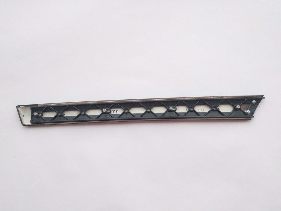 Genuine BMW E46 Door trim. Horizontal wood trim. Metal and wood only