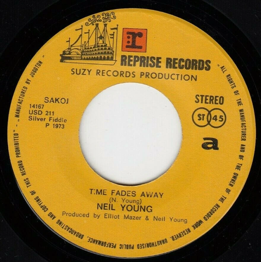 NEIL YOUNG TIME FADES AWAY /DON'T BE DENIE ORIGINAL 1973 RECORD YUGOSLAVIA 7" PS - Image 3 of 4
