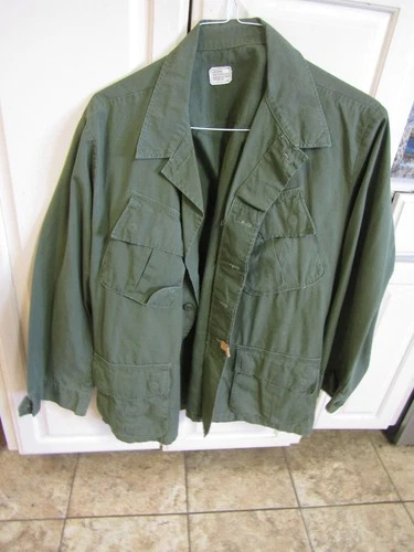 VINTAGE MILITARY JACKET SHIRT VIETNAM ERA SLANT POCKETS RIP STOP POPLIN OG 107