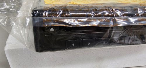 GENUINE HONDA 08A06-3E1-300 CD CHANGER 2003-2010 PILOT Accord CIVIC Element - Picture 4 of 11