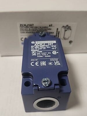 Telemecanique ZCKJ1H7 Limit Switch Body Contact- NEW
