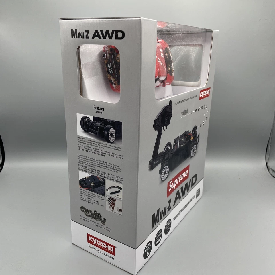 Supreme x Kyosho Mini-Z Nissan Skyline R33 Nismo FW22A43 - Image 2 of 4