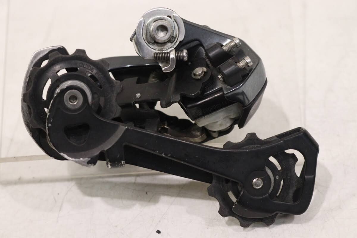SHIMANO 6870 ULTEGRA 2x11s Electronic Di2 Rim Brake 3-part SHIMANO 6870 ULTEGRA 2x11s Electronic Di2 Rim Brake 3-part