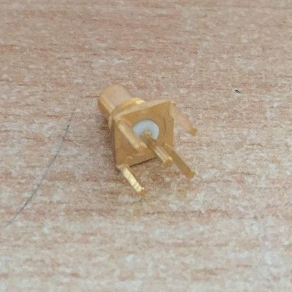 RF/Coaxial Connector, SMC, Straight Jack Through Hole 50 ohm Vertical Z2328 - Image 2 of 4