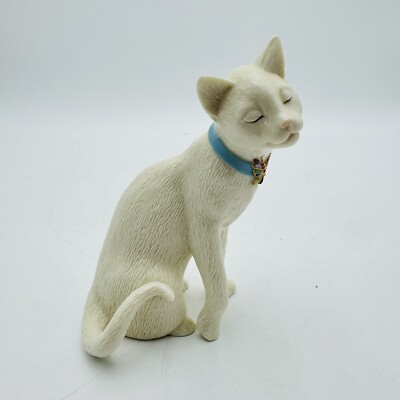 レノックス猫 ( Captivation ) バルーンに魅了する猫 レノックス猫 ( Captivation ) バルーンに魅了する猫 A former stray