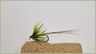 Barbless Dancing Mayfly Forellenfliegen, 12er Pack Größe 10, , Beste Frühsaisonfliege