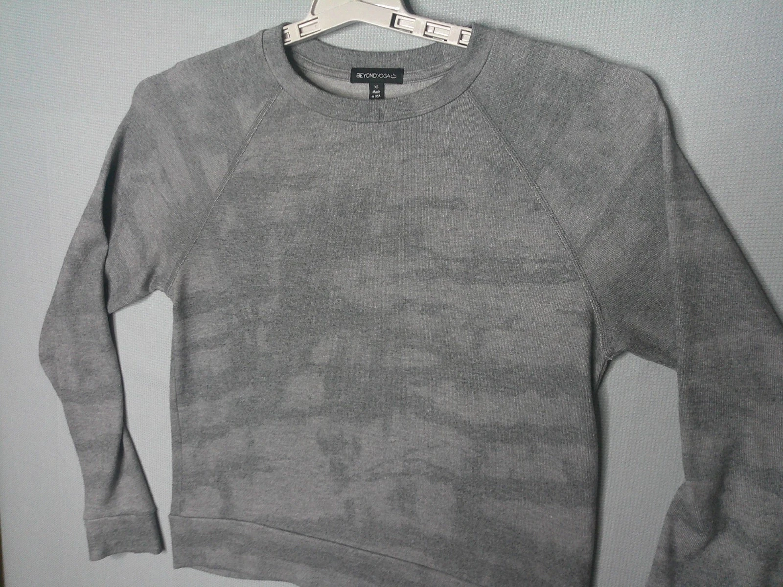 beyond-yoga hacci raglan all over aop usa made sweatshirt