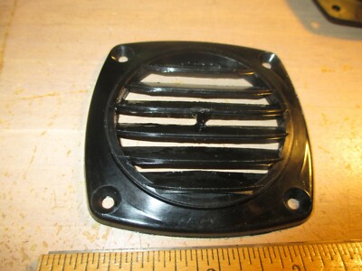 VENTS 3-1/4'' FLAT BLACK PLASTIMO NYLON