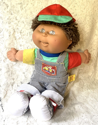 Hasbro First Edition T 10 S 36 Cabbage Patch Junge Original Outfit 14 cm groß