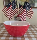 Pyrex 402 Primary Colors Red 1-1/2 quart Mixing Bowl Oven Safe Has Scratches