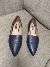 Classic Nine West Black Leather Loafers Size 8.5M Slip On Shoes Pointed Toes