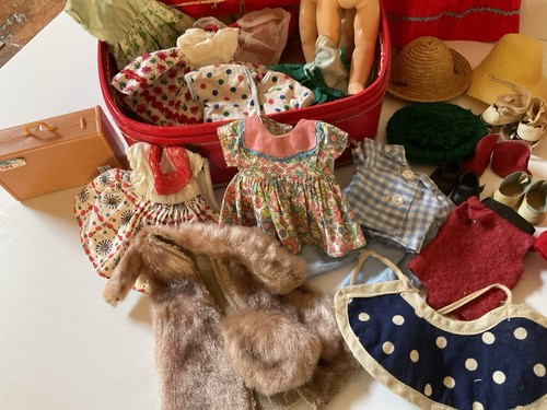 Vintage Ginger Dolls 1950s, Accessories And Case - Picture 3 of 14