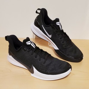 kobe focus black