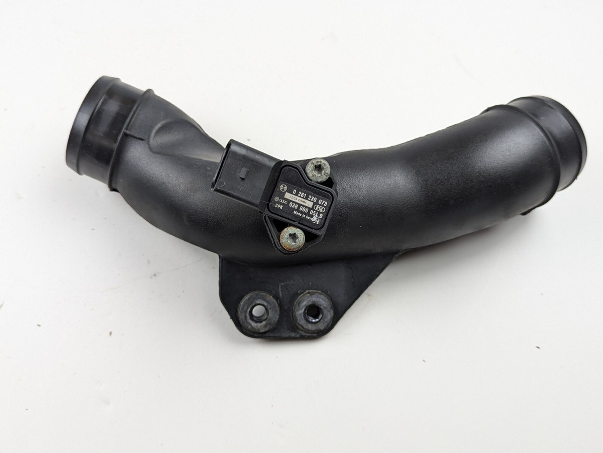 2000-2006 - Audi TT mk1 - Intercooler Intake boost Hose - 8L9 145