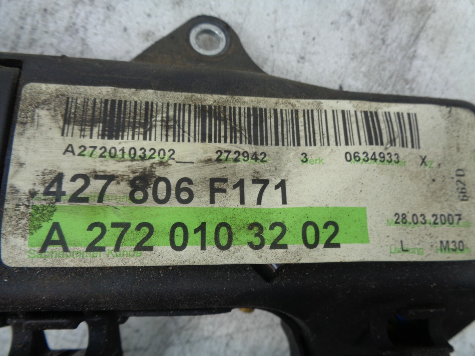 DK902436 06-08 MERCEDES SLK280 AUTOMATIC ENGINE WIRING HARNESS 2720103202 OEM