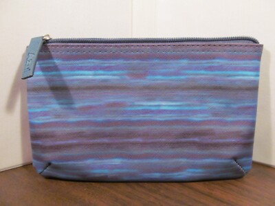 AZUL Brazilian Airlines multi-colored premium cabin amenity kit bag Brasil