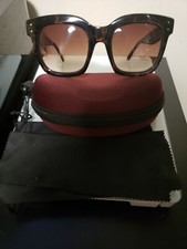 NWT BANANA REPUBLIC 3586121801 BRN. TORTOISE PLASTIC BRN. LENS SUNGLASSES....