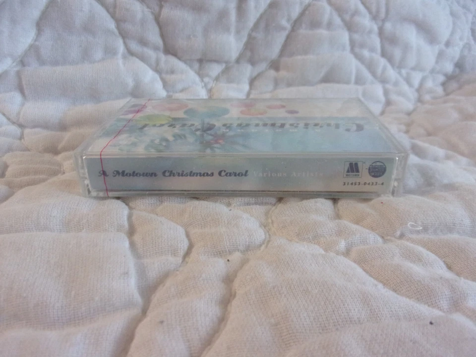A MOTOWN CHRISTMAS CAROL CASSETTE NEW THE JACKSON 5 STEVIE WONDER TEMPTATIONS - Image 3 of 4
