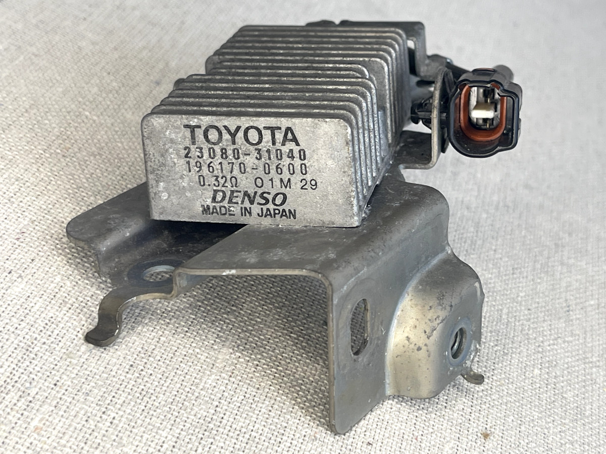2006-2015 Lexus IS250 IS350 Resister Fuel Pump Control Module OEM 23080-31040