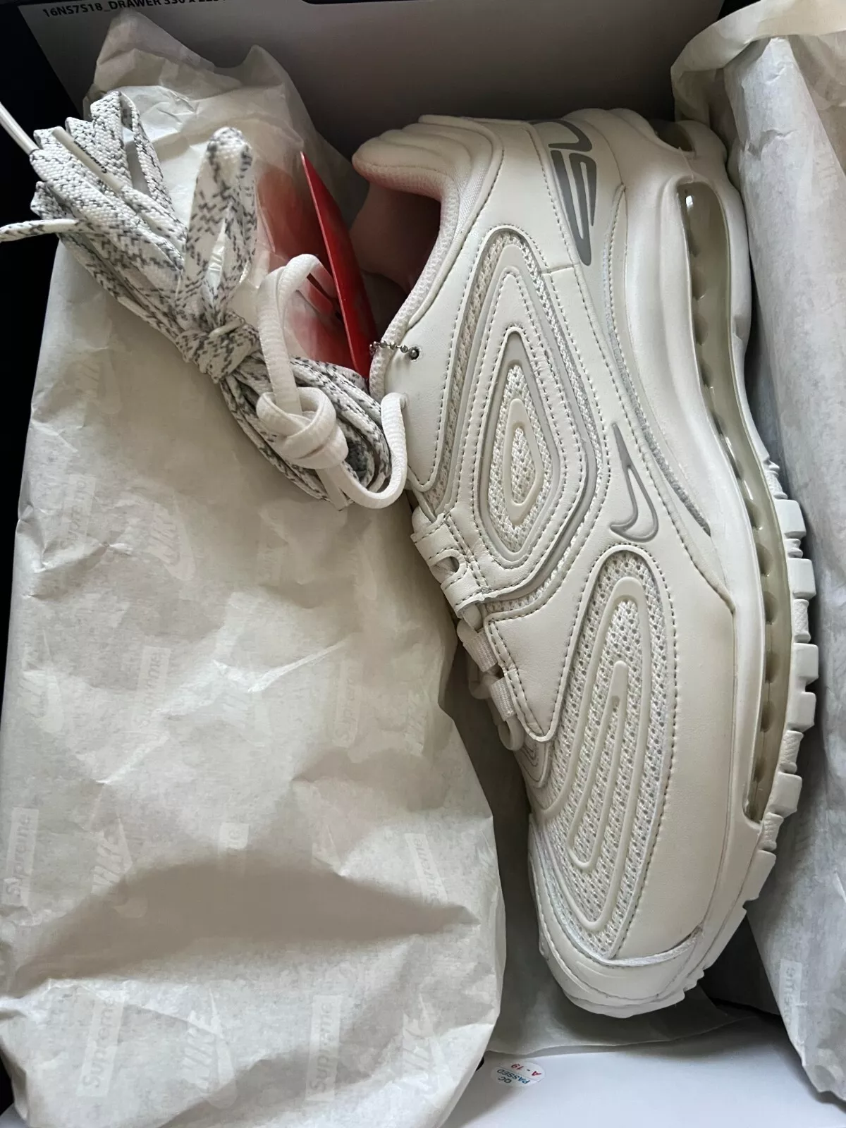 Nike Air Max 98 TL SP Supreme Blanc US10 AUTHENTIQUE DS 10 RARE AIRMAX