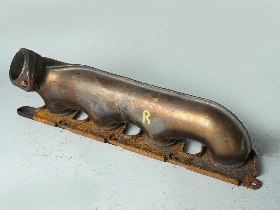 Mercedes Benz Clase E E550 W212 2010-2011 colector de escape pasajero derecho fabricante original Foto 4 de 4