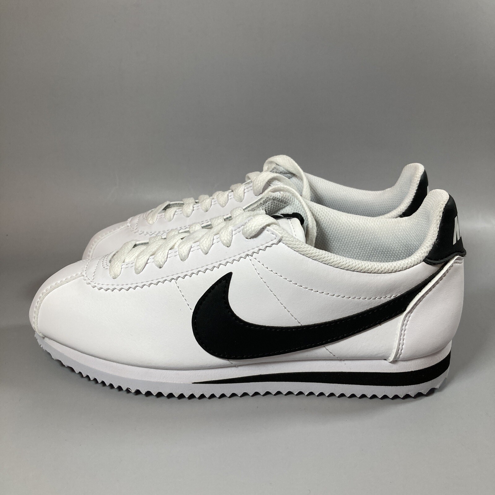 Size 6.5 - Nike Classic Cortez White 