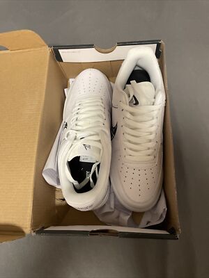 Nike air force 1 low sketch white black