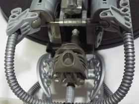 LEGO BIONICLE TITANS TAKANUVA (8596) COMPLETE FIGURES WITH MANUAL FREE SHIPPING