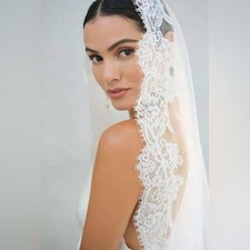 Mantilla Lace Wedding Veil