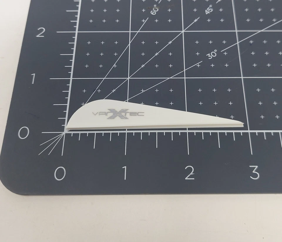 100 Pack Vanetec Vanes 3" V-Max Archery Arrow Vanes: White: 6.4 Grains Each - Image 3 of 3