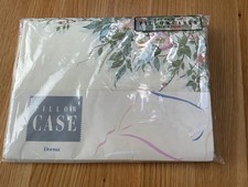 Dorma 2 taies d'oreiller crème chèvrefeuille 48 X76 cms.Neuf.