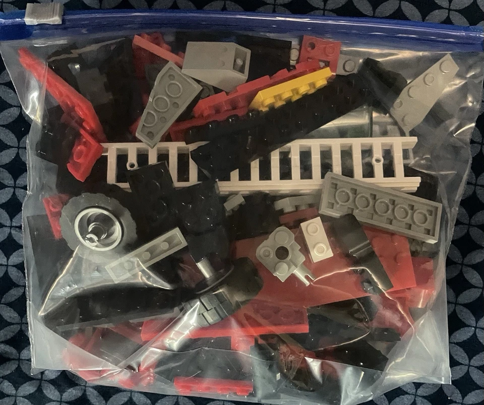 Incomplete KRE-O TRANSFORMERS SENTINAL PRIME SET ~ Kreo ~ Hasbro ~ Lego ~ 30687 - Image 2 of 4
