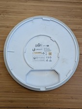 Ubiquiti UniFi UAP-AC-PRO Wireless Access Point Dual-Band 5 GHz 2.4 GHz