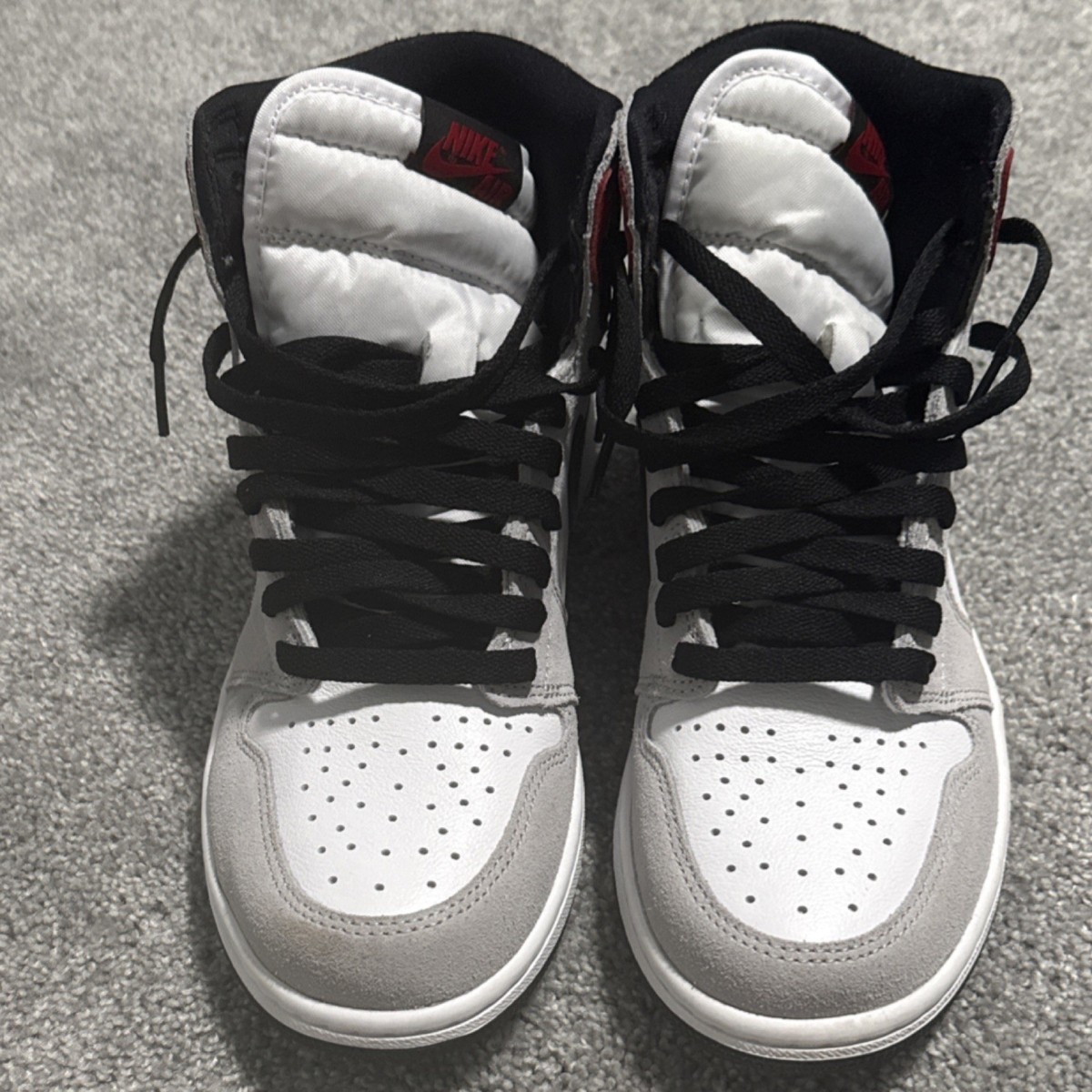 Nike Air Jordan 1 Retro High OG Smoke Gray High-Top Sneakers White