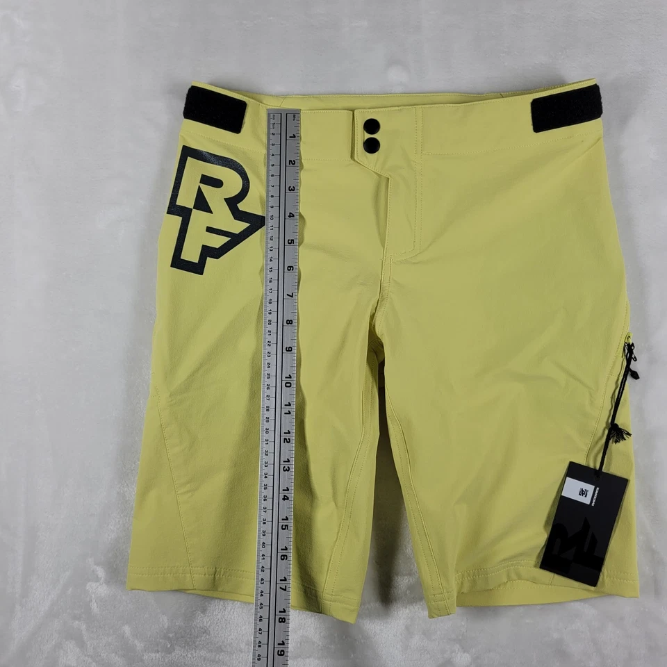 Race Face Cycling Shorts Youth Size Large Yellow Sendy Biking Zipper Pockets - Image 3 of 4
